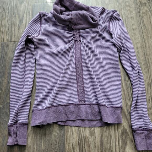 Lululemon Women's Pullover Sweatshirt Size S Purple Striped Reversible Cowl Neck - Picture 8 of 11